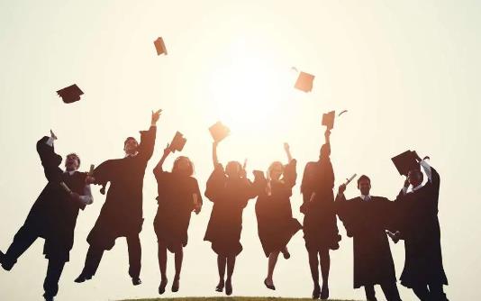 武汉加拿大留学手续办理中介哪家好 这几家中介好在哪